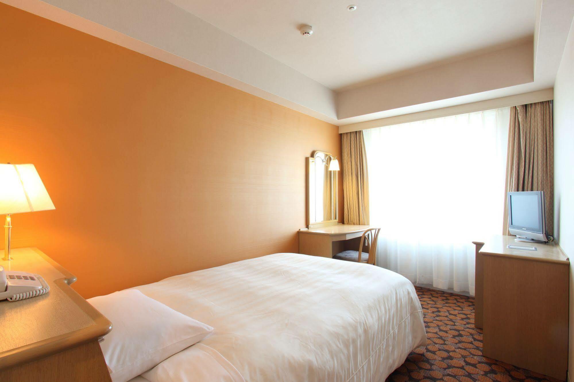 Hotel Fujita Фукуи Экстерьер фото