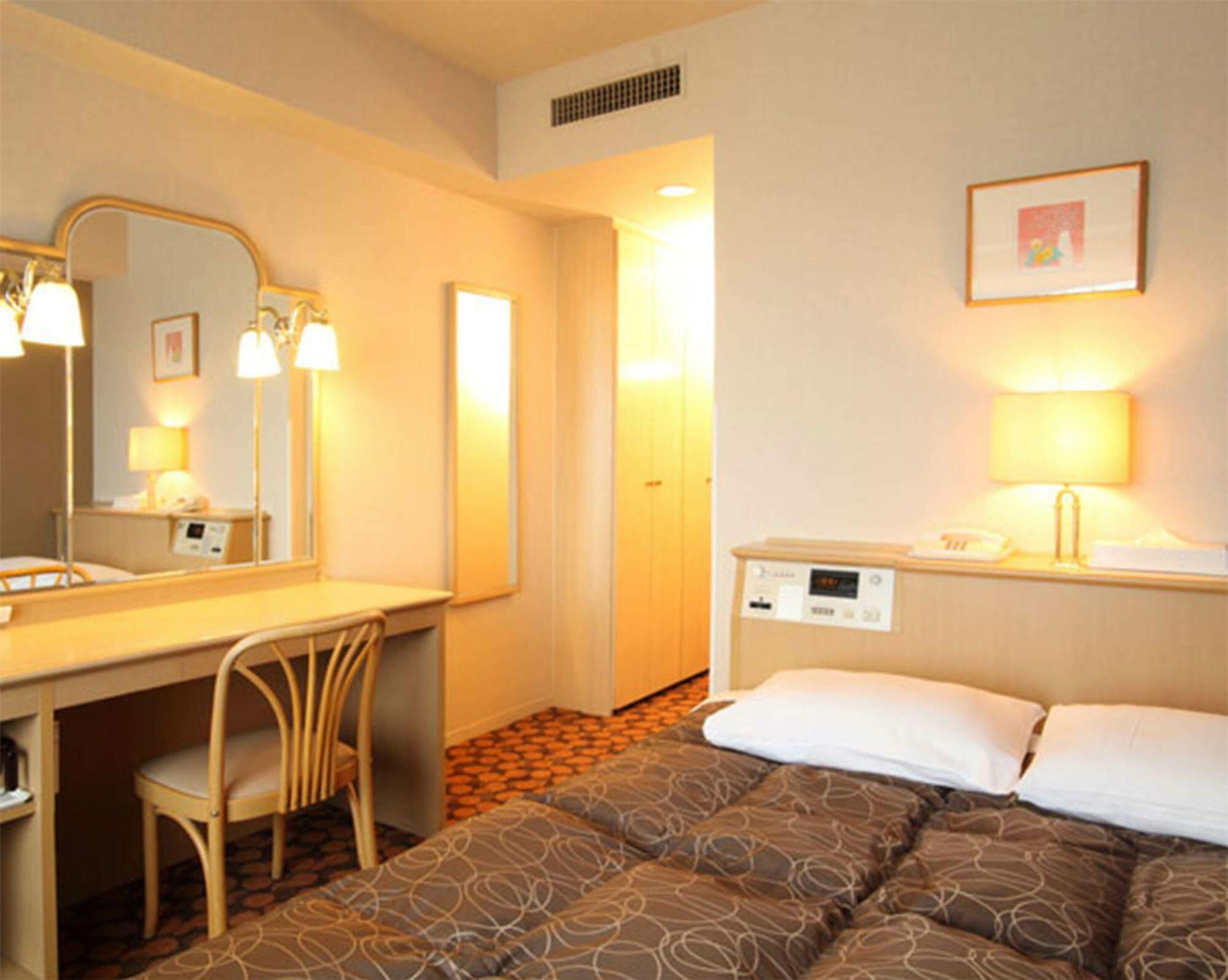 Hotel Fujita Фукуи Экстерьер фото